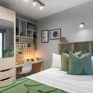 For Students Only Fresh Alma Place Apartment